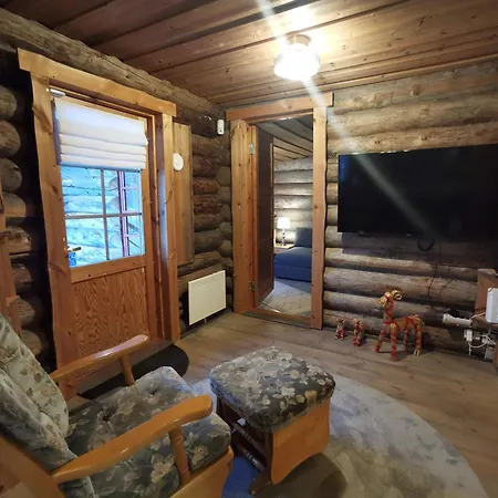 Ruska Alpesi faház *